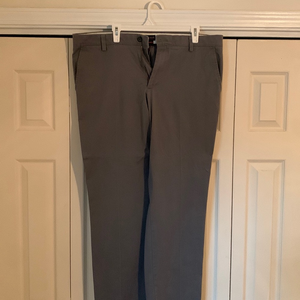 Dockers straight fit pants, worn one time. W38 L34
